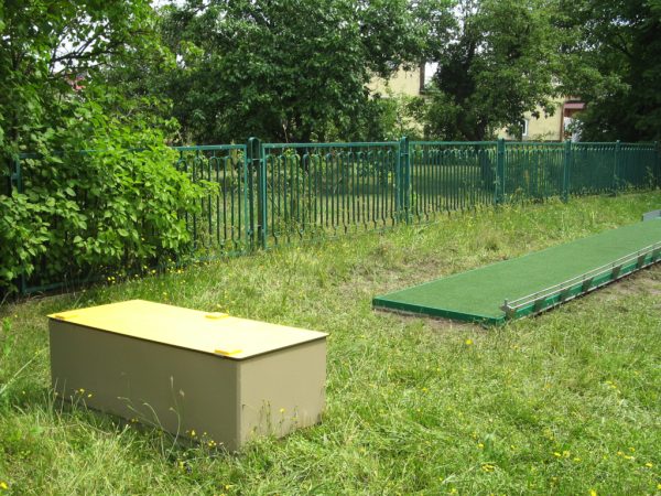 Kręgielnia plenerowa skrzynia